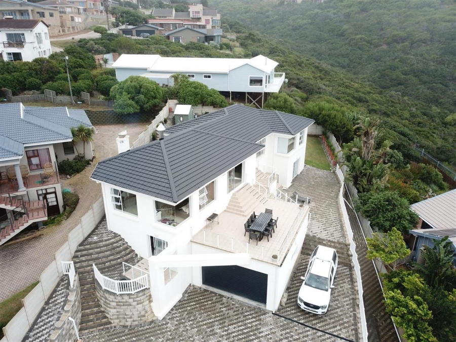 5 Bedroom Property for Sale in Dana Bay Western Cape